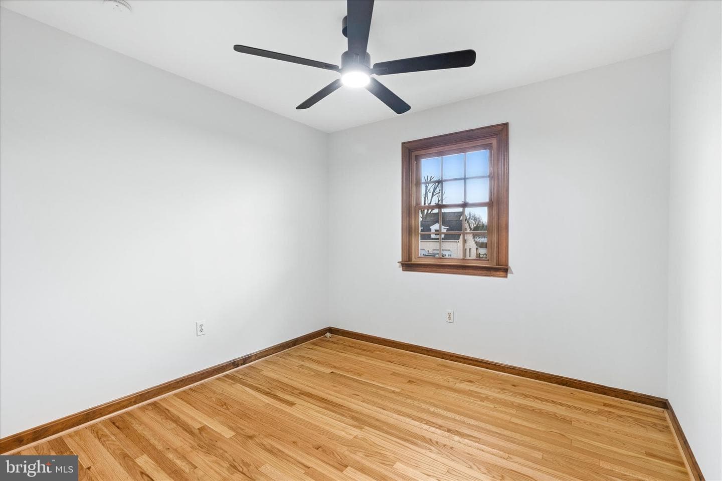 18360 Woodside Drive photo 18