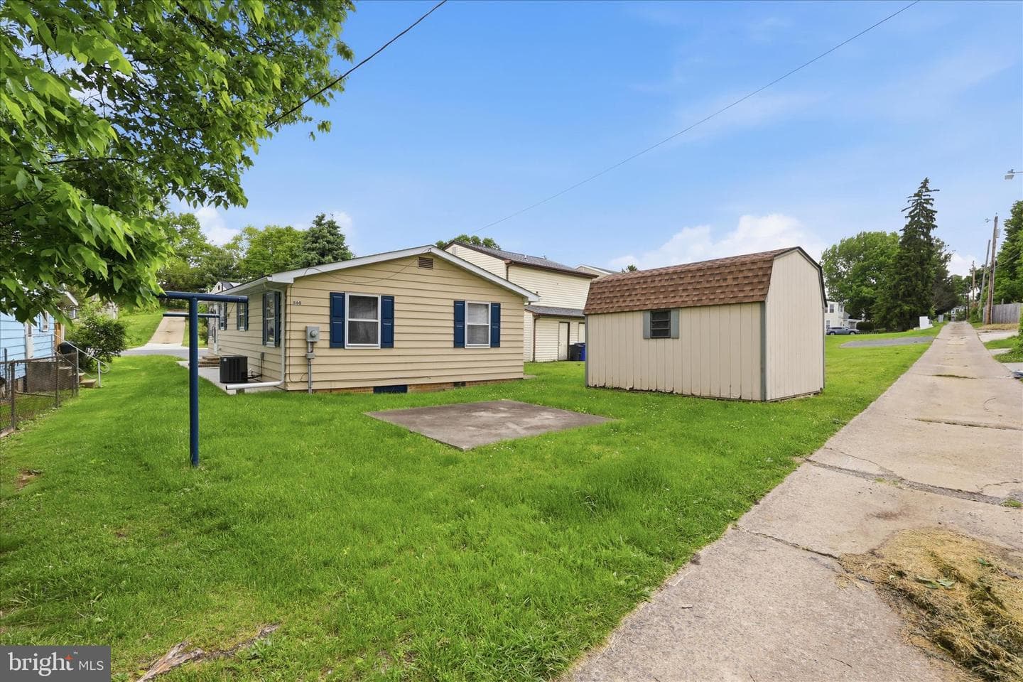860 Pine Street photo 31
