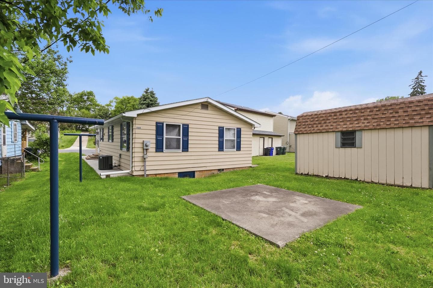 860 Pine Street photo 32