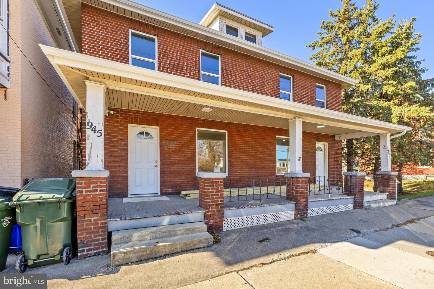 945 W Washington Street photo 24