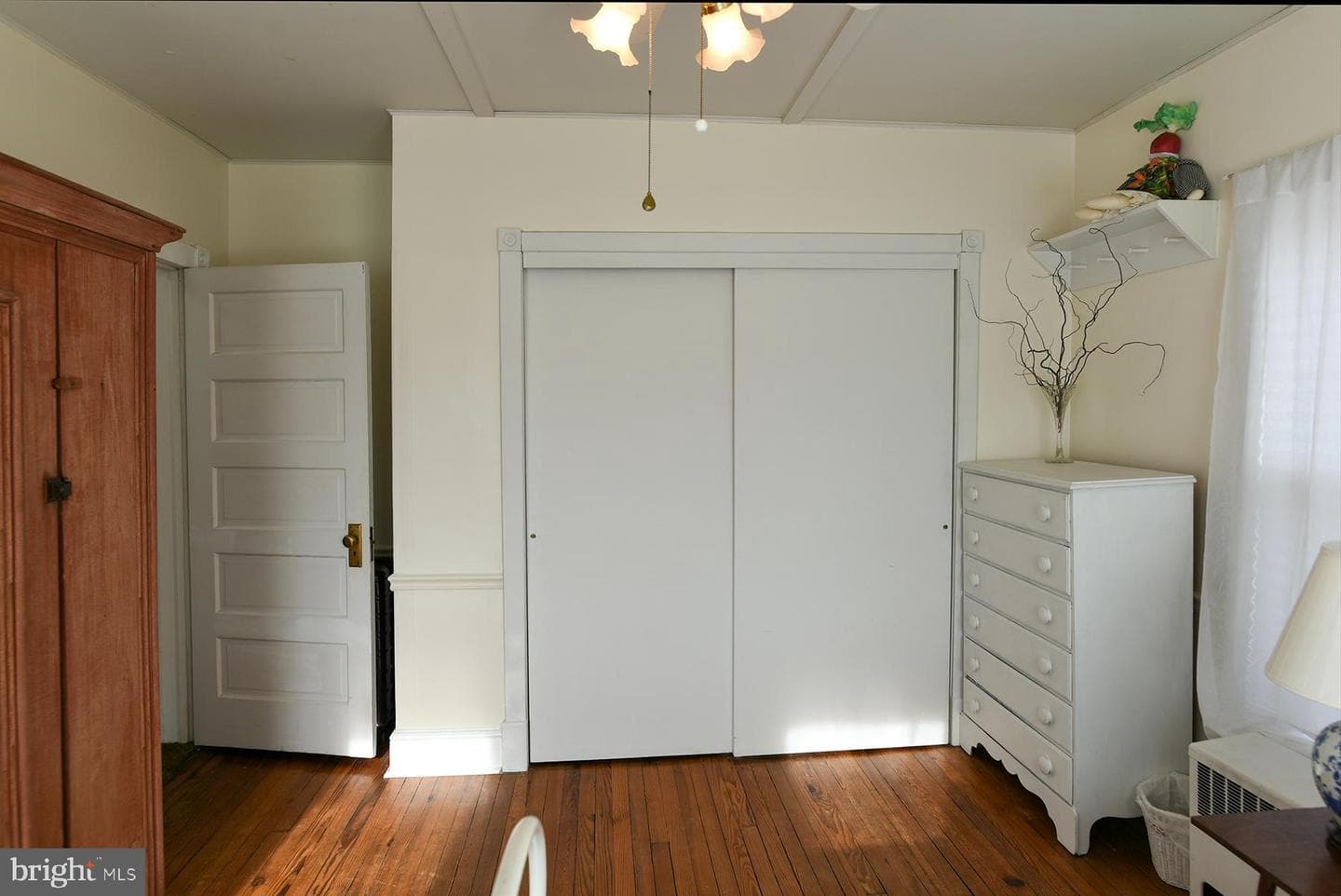 1011 Hamilton Boulevard photo 29