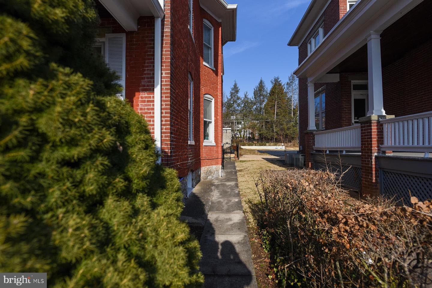 1011 Hamilton Boulevard photo 4