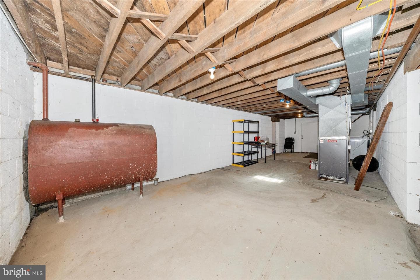 11863 Wolfsville Road photo 37