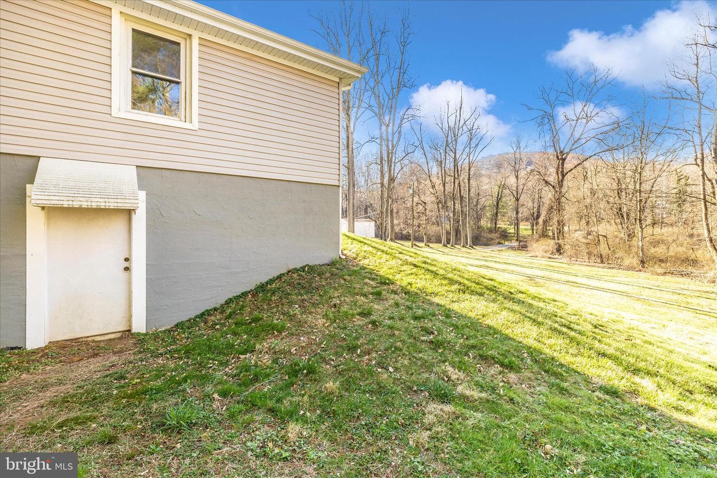 11863 Wolfsville Road photo 51
