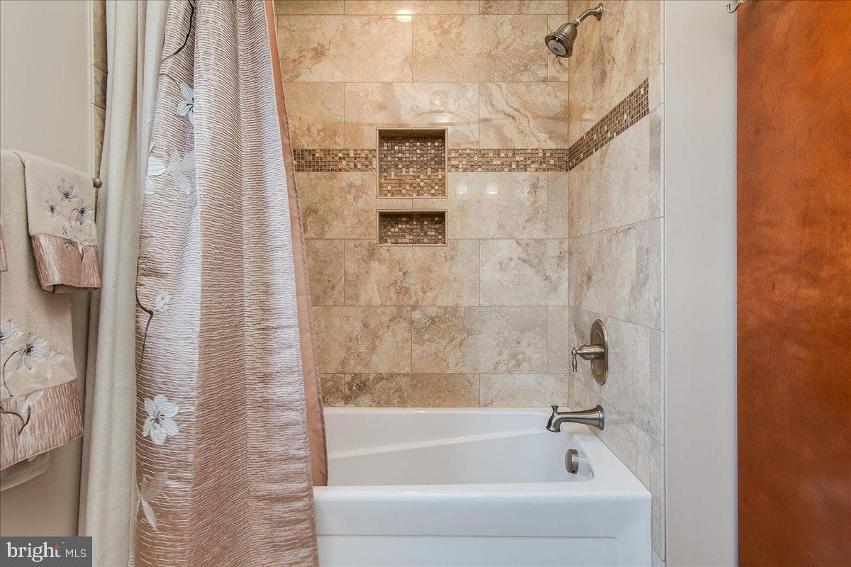 17015 Bivens Lane photo 32