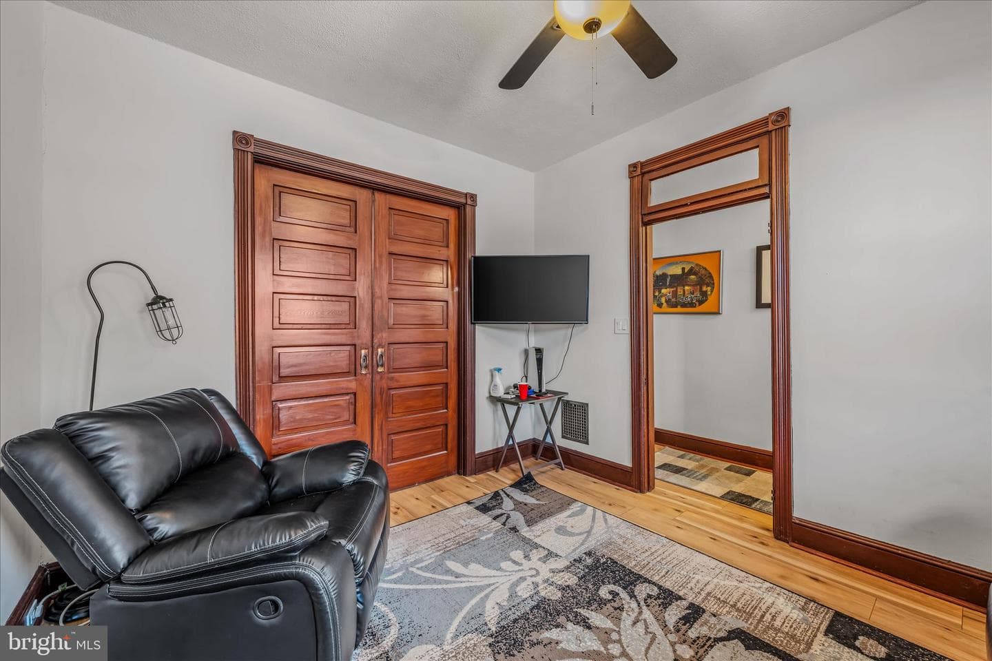 432 Mcdowell Avenue photo 9