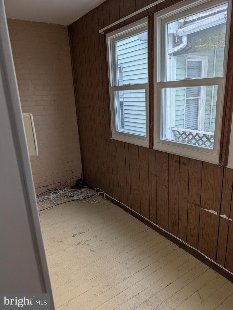 33 Westside Avenue photo 14