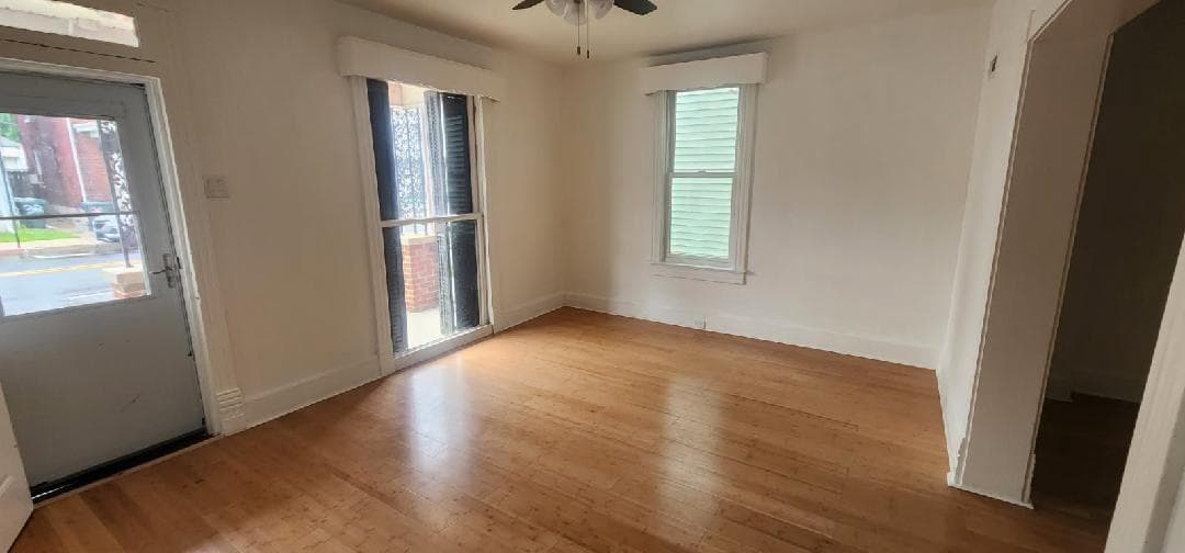 33 Westside Avenue photo 5
