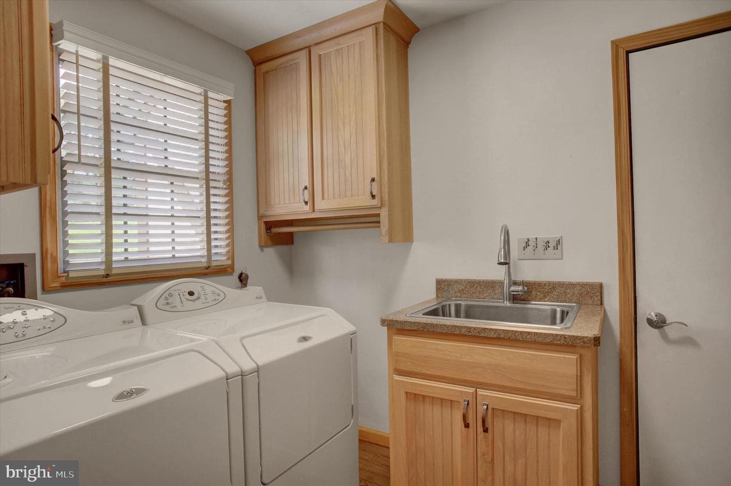 8001 Mapleville Road photo 34