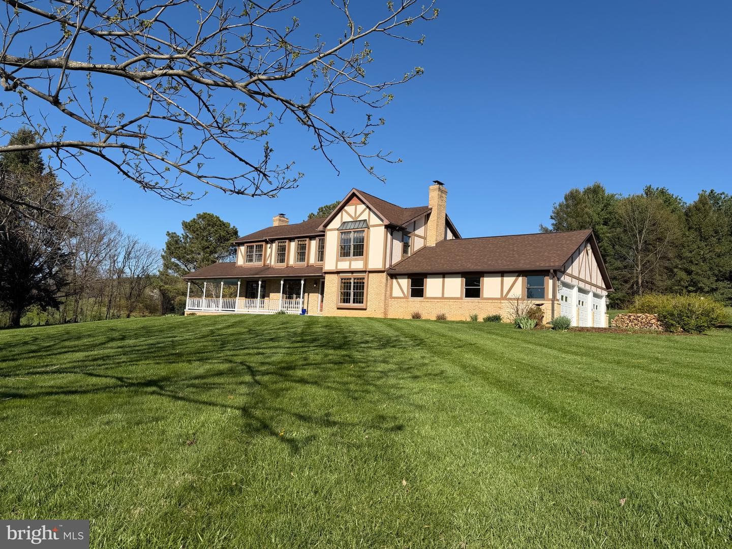 8001 Mapleville Road photo 4
