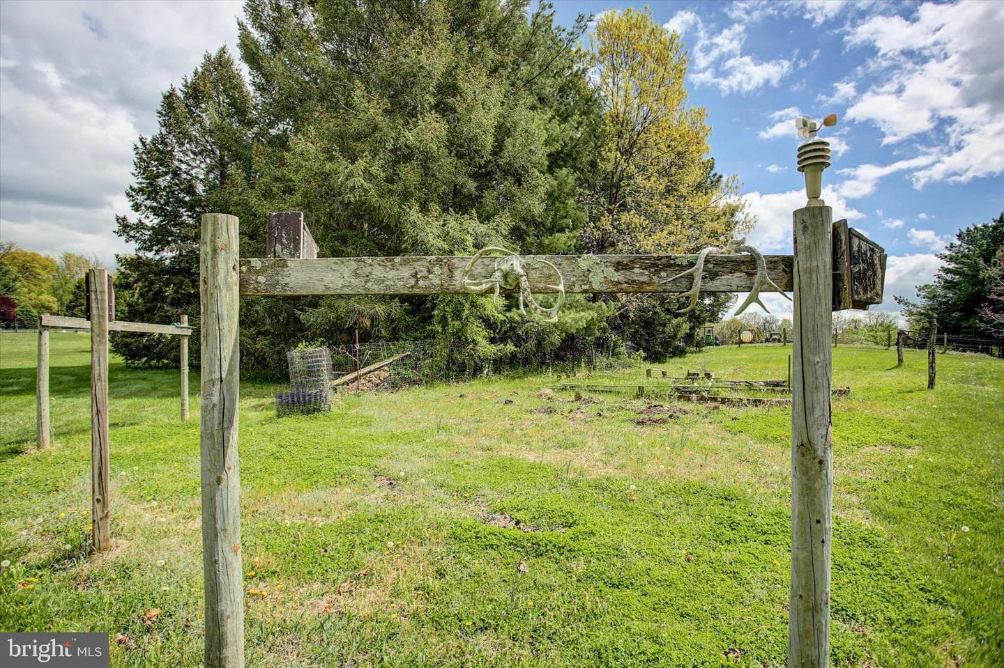 8001 Mapleville Road photo 61
