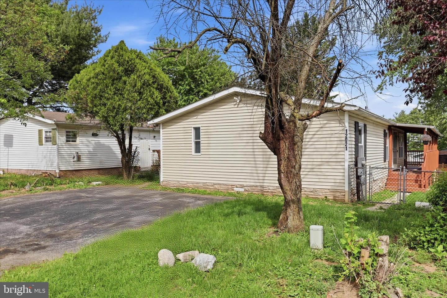 12021 Heather Drive, Hagerstown