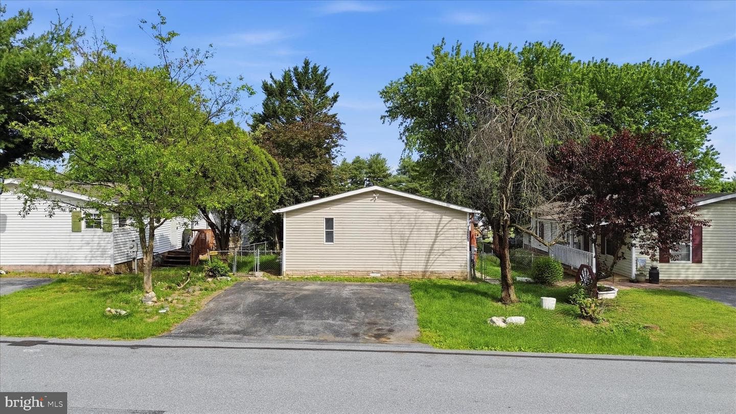 12021 Heather Drive photo 3
