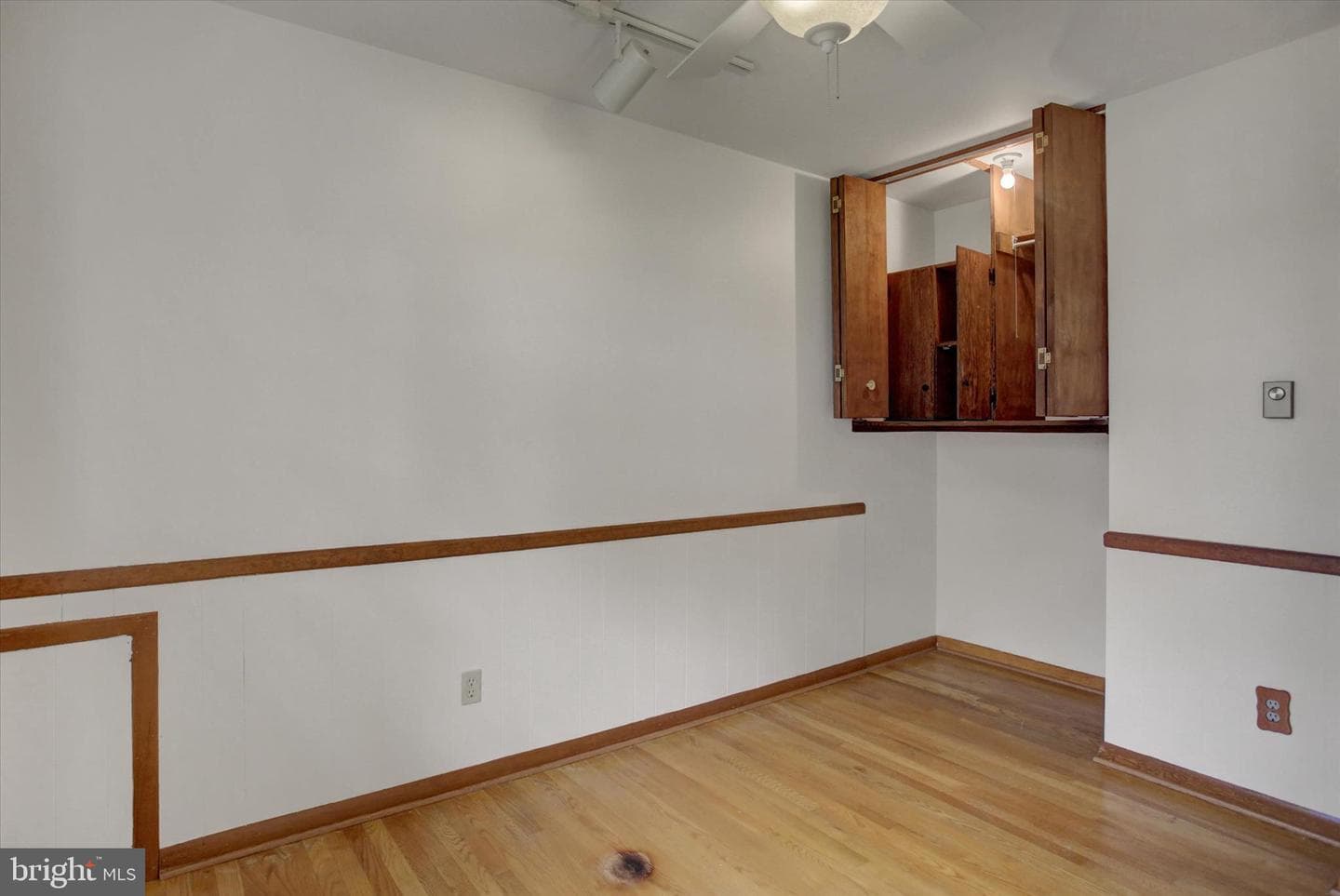 18514 Indian Cottage Road photo 17