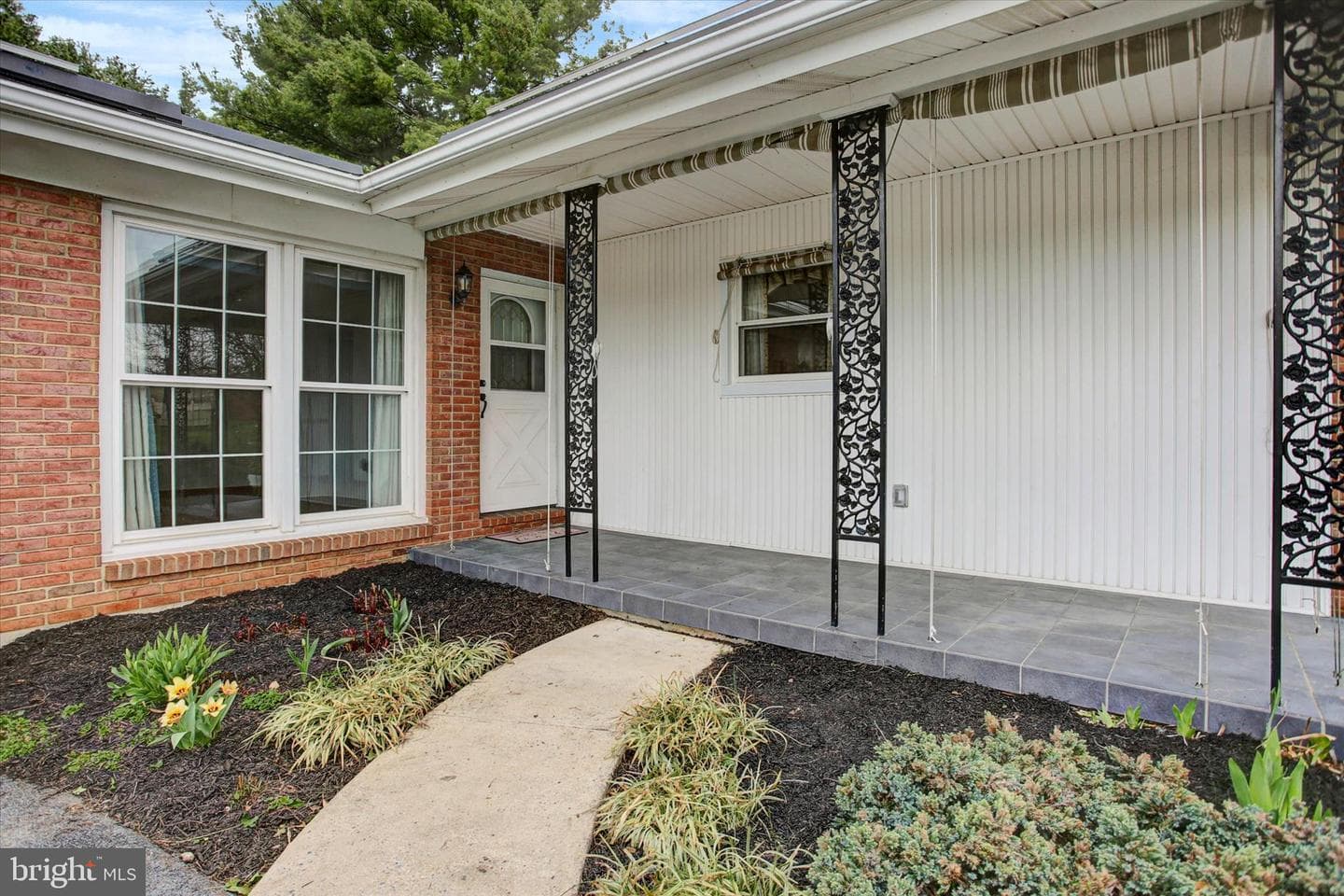 18514 Indian Cottage Road photo 5