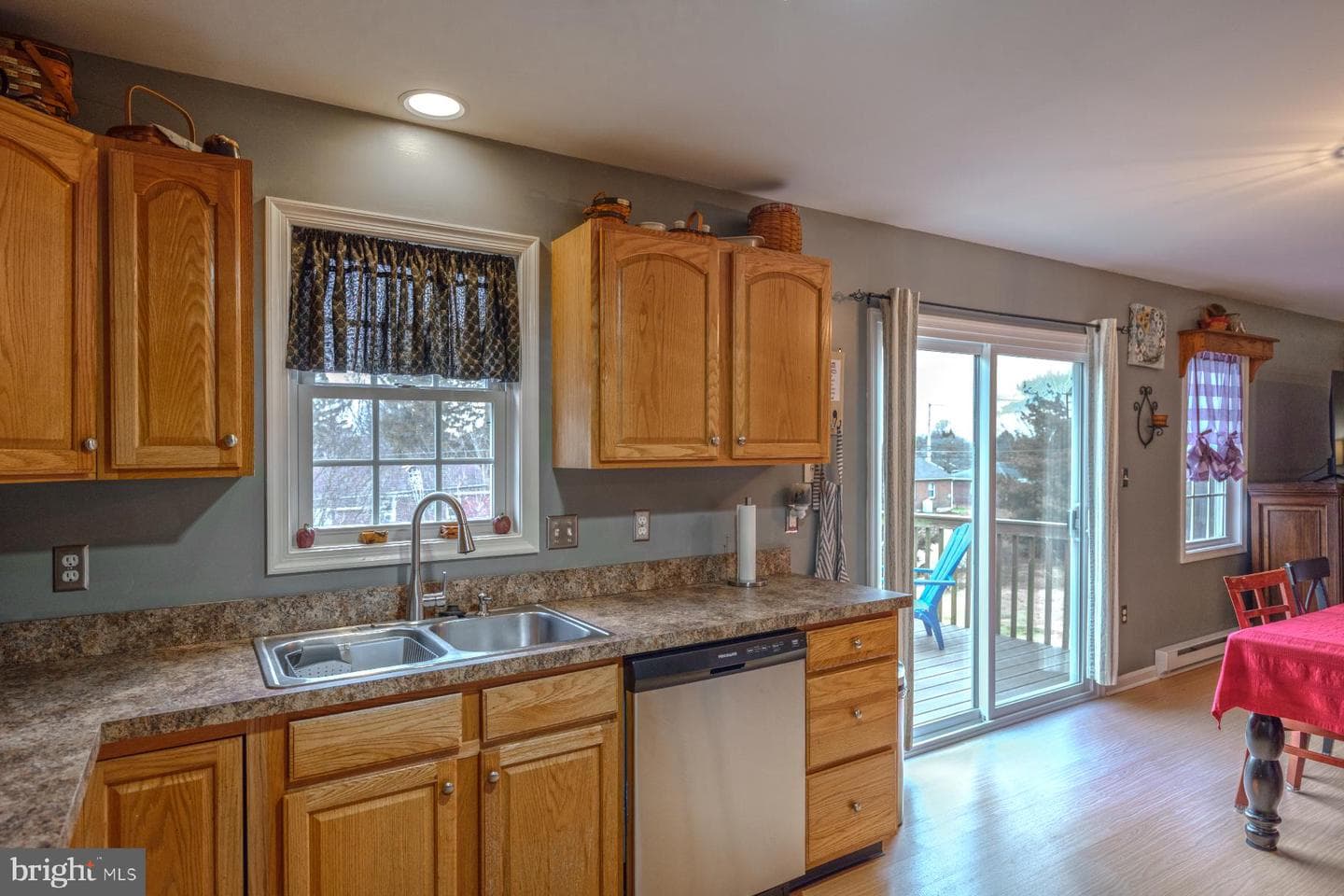 16903 Cavalry Drive photo 12