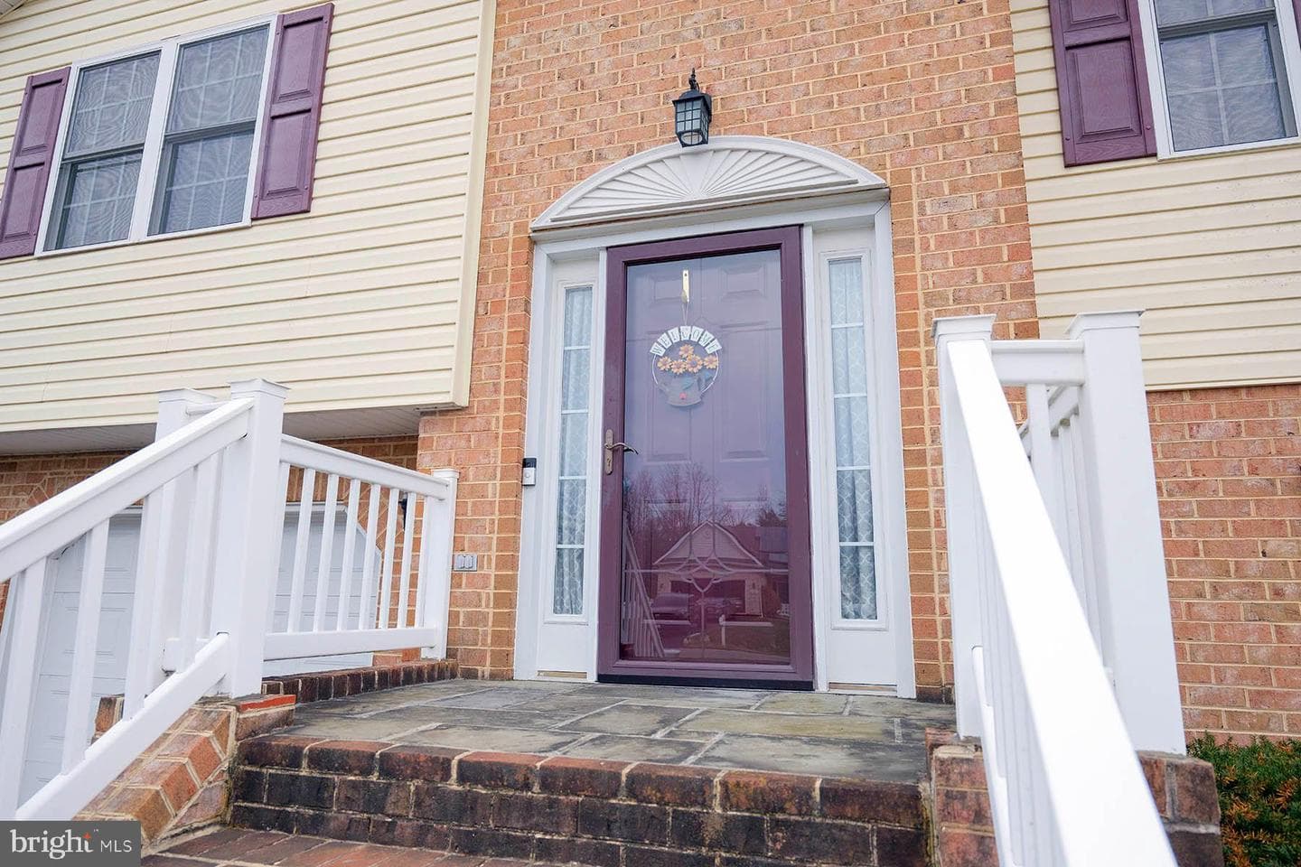 16903 Cavalry Drive photo 3