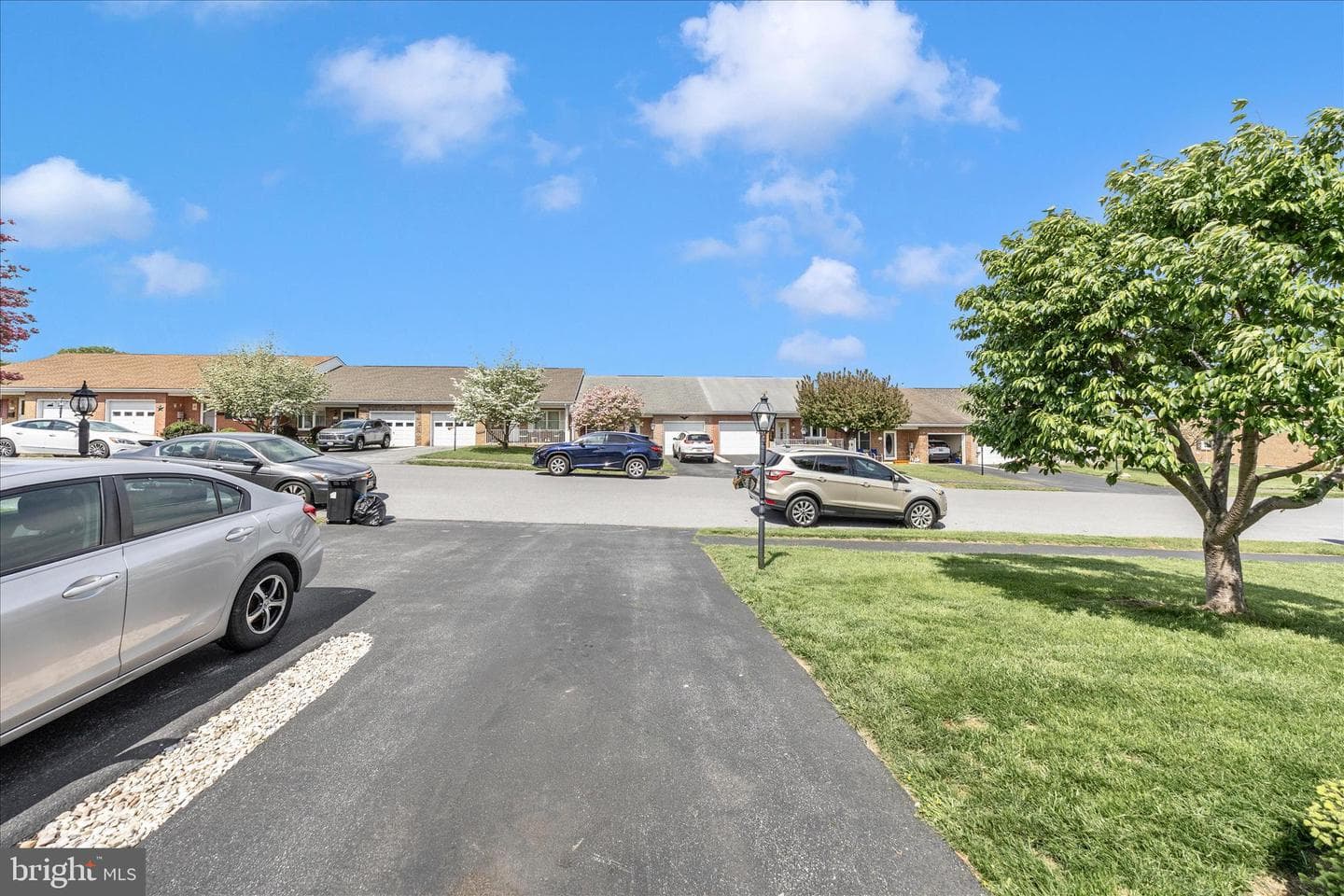 115 Sunflower Drive photo 32