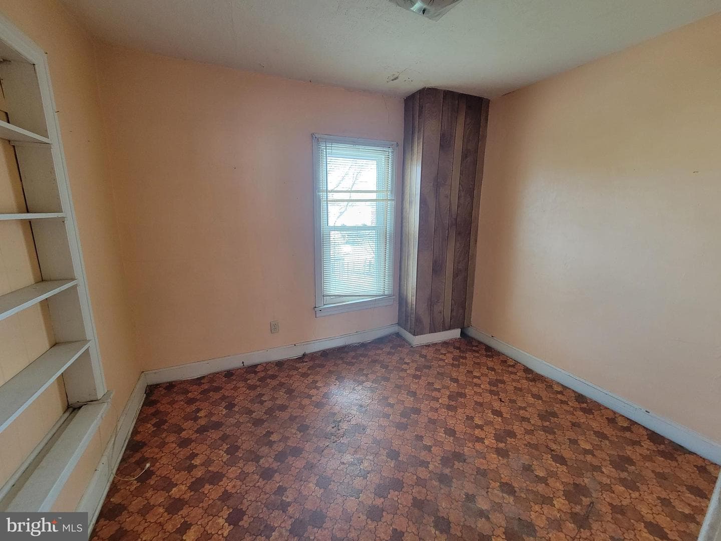 400 Ridge Avenue photo 8