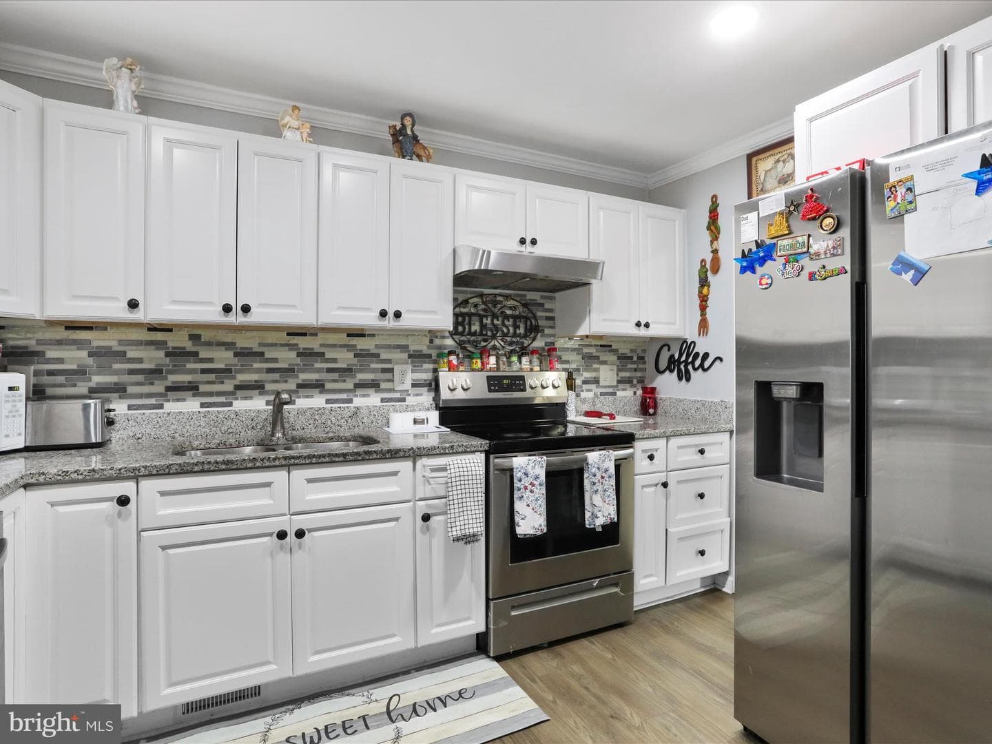 1229 Wayne Avenue photo 13