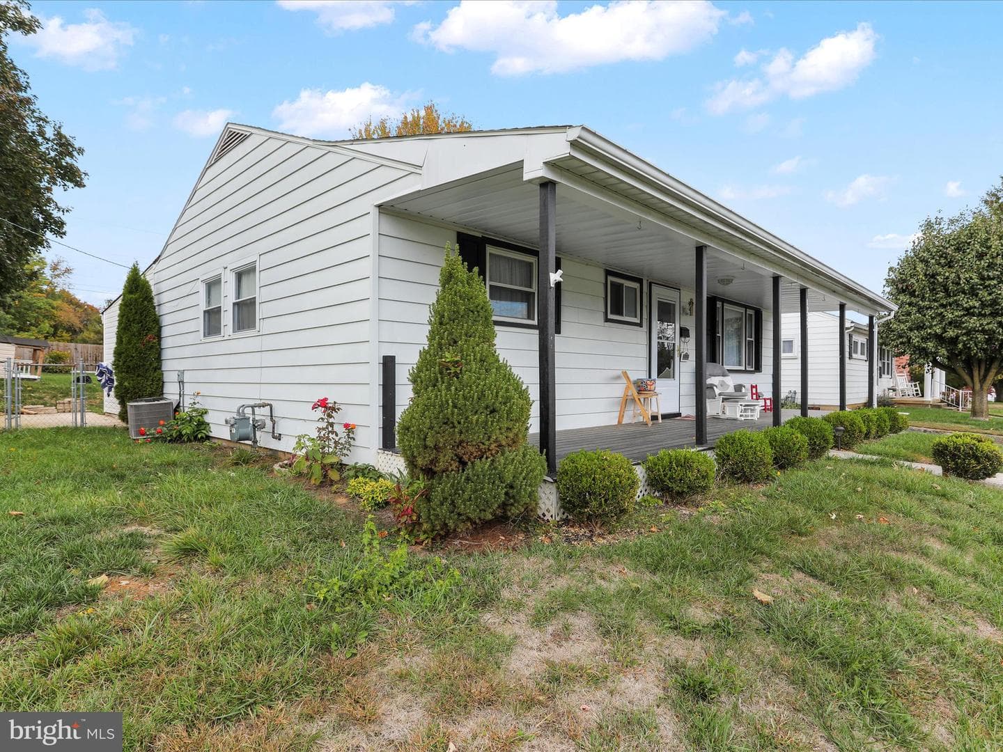 1229 Wayne Avenue photo 2
