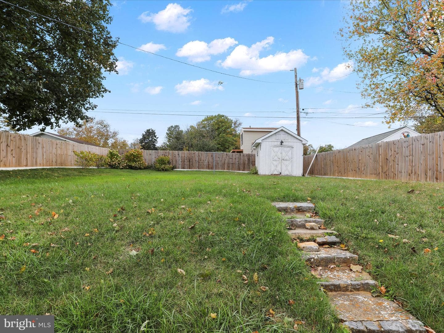 1229 Wayne Avenue photo 25