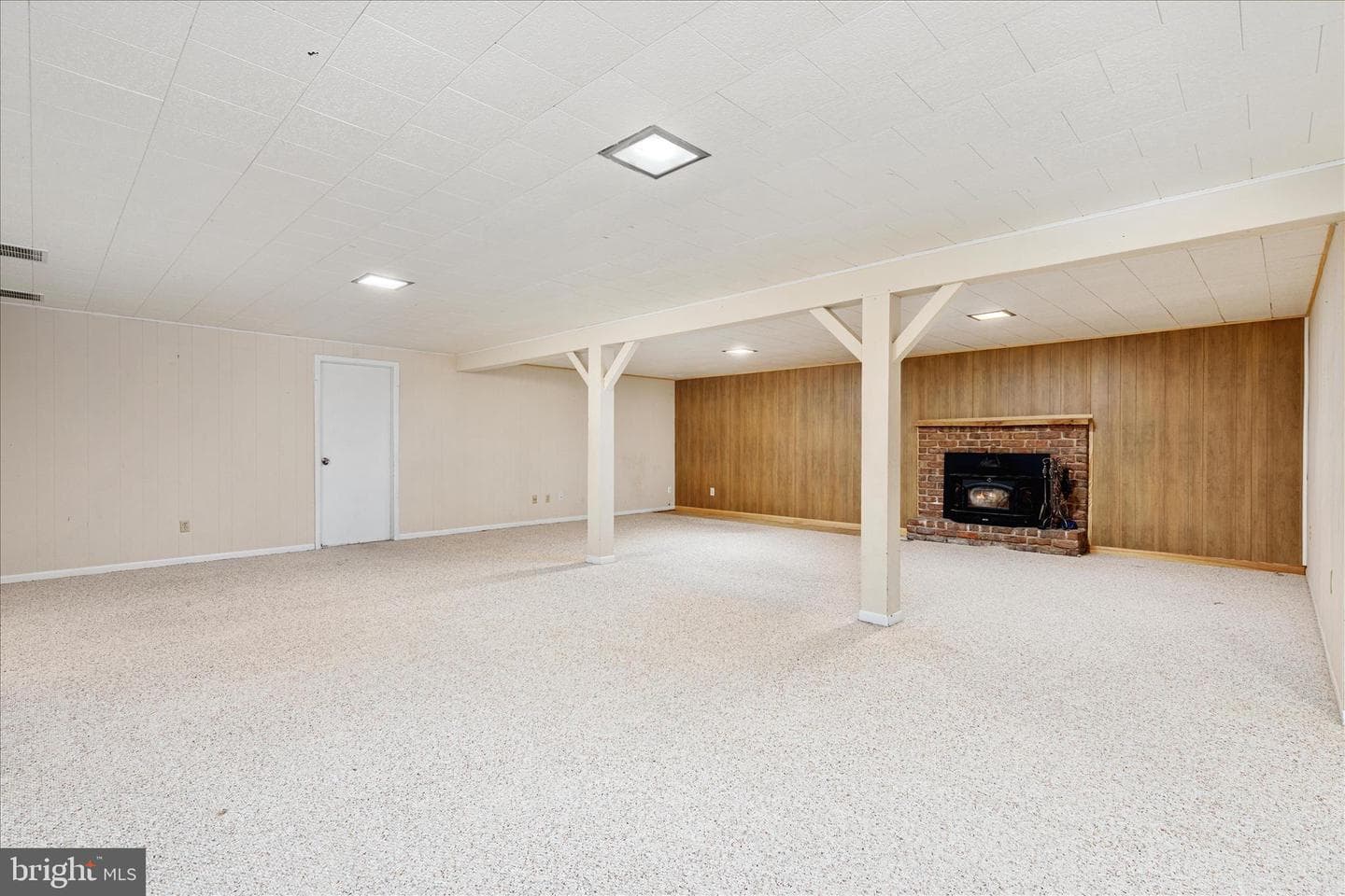 22120 Holiday Drive photo 21