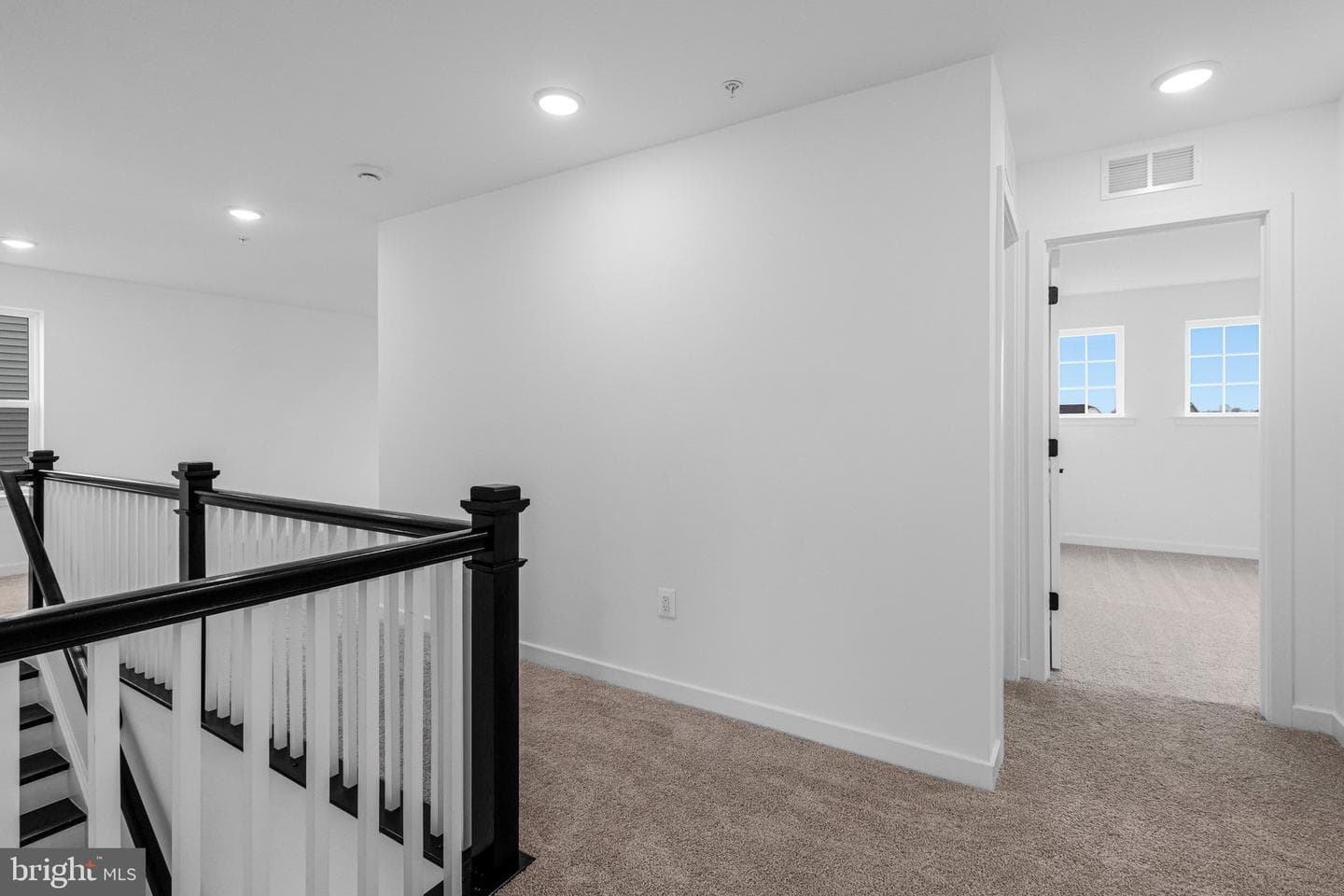 10110 Wilkes Drive photo 32