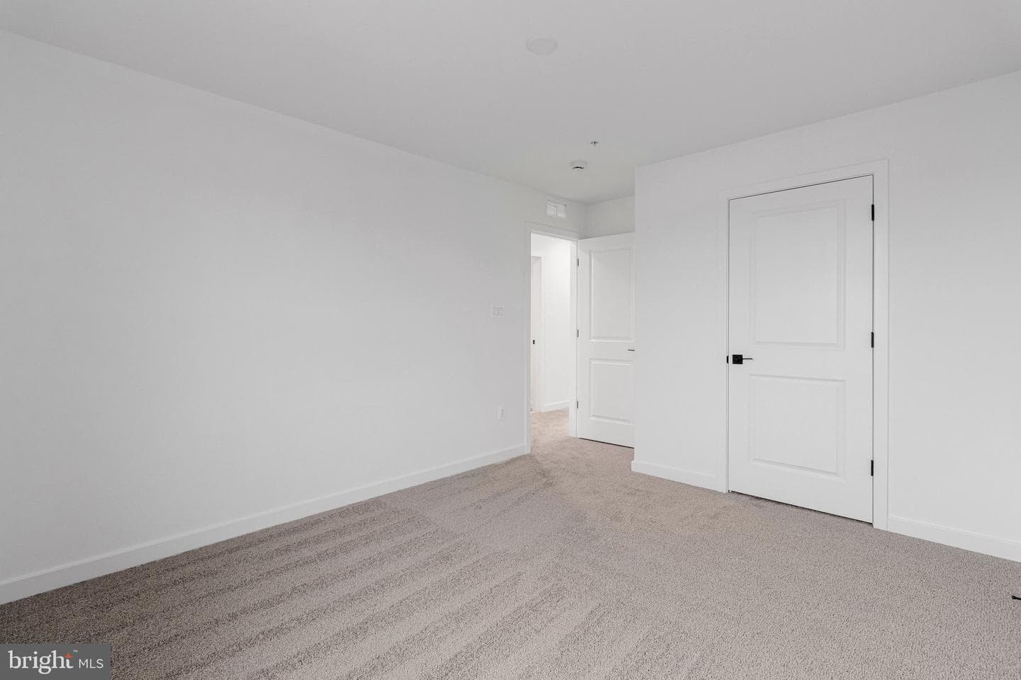10110 Wilkes Drive photo 37