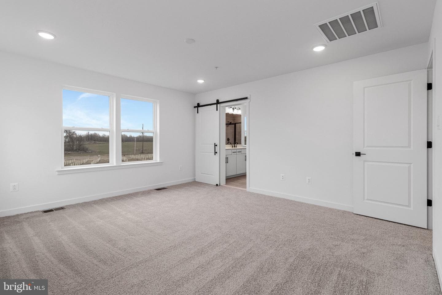 10110 Wilkes Drive photo 43