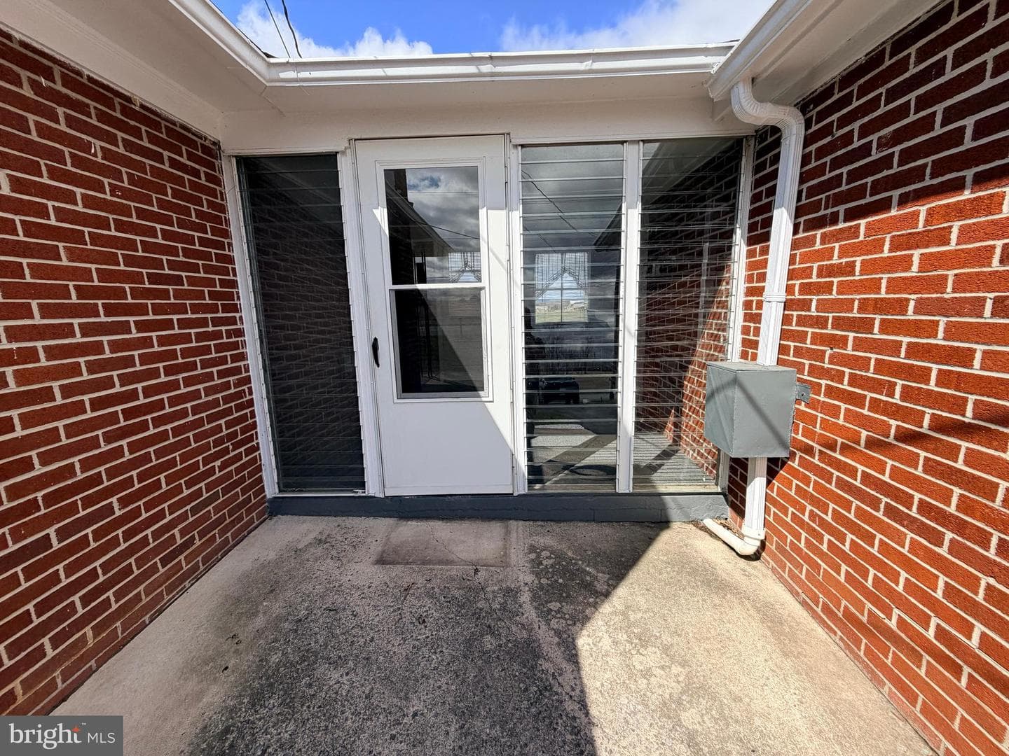 9060 Downsville Pike photo 25