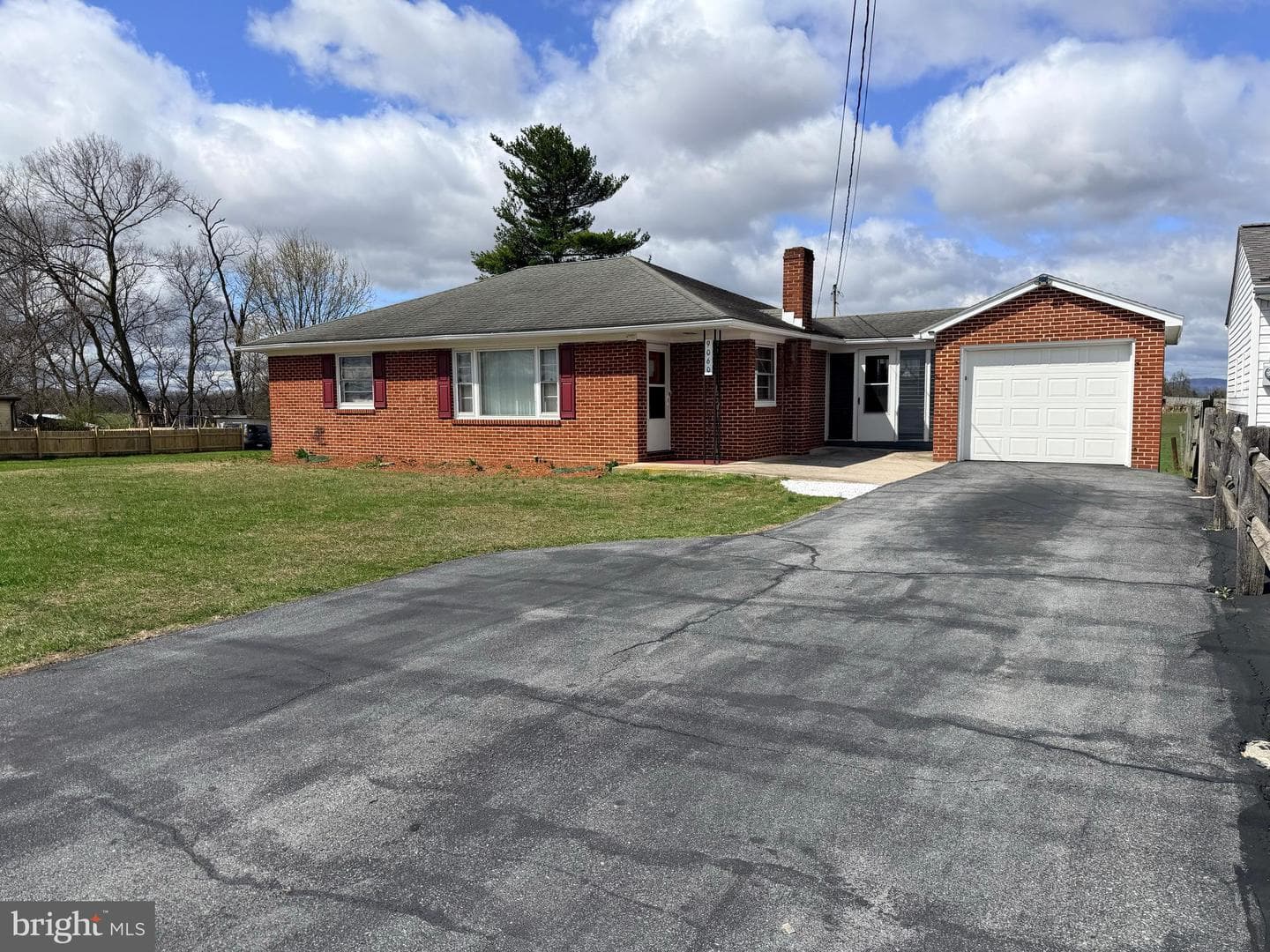 9060 Downsville Pike photo 3