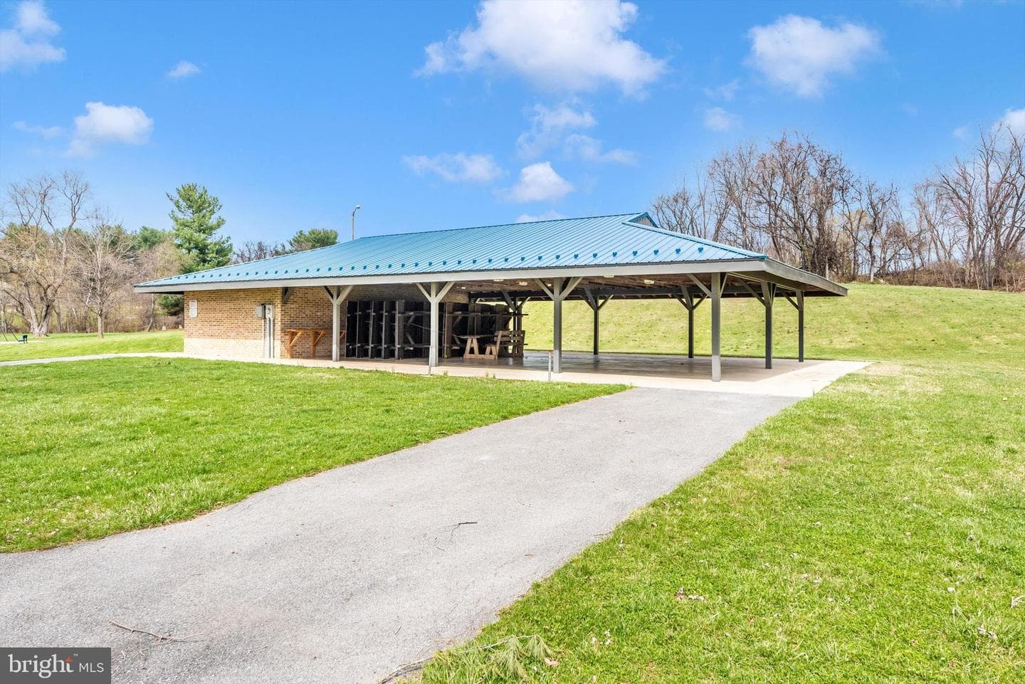 20405 Gap Court photo 49