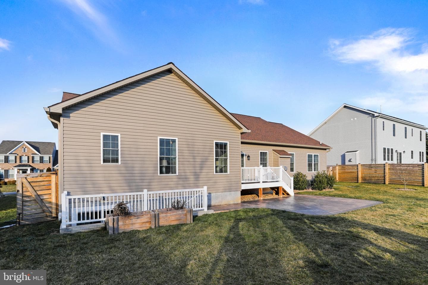 19115 Red Maple Drive photo 4