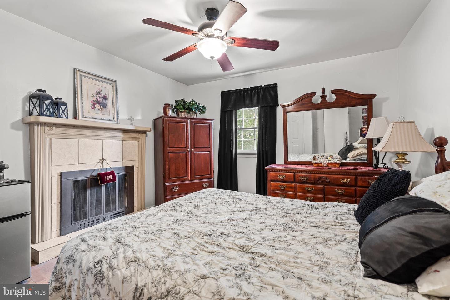 425 S Artizan Street photo 20