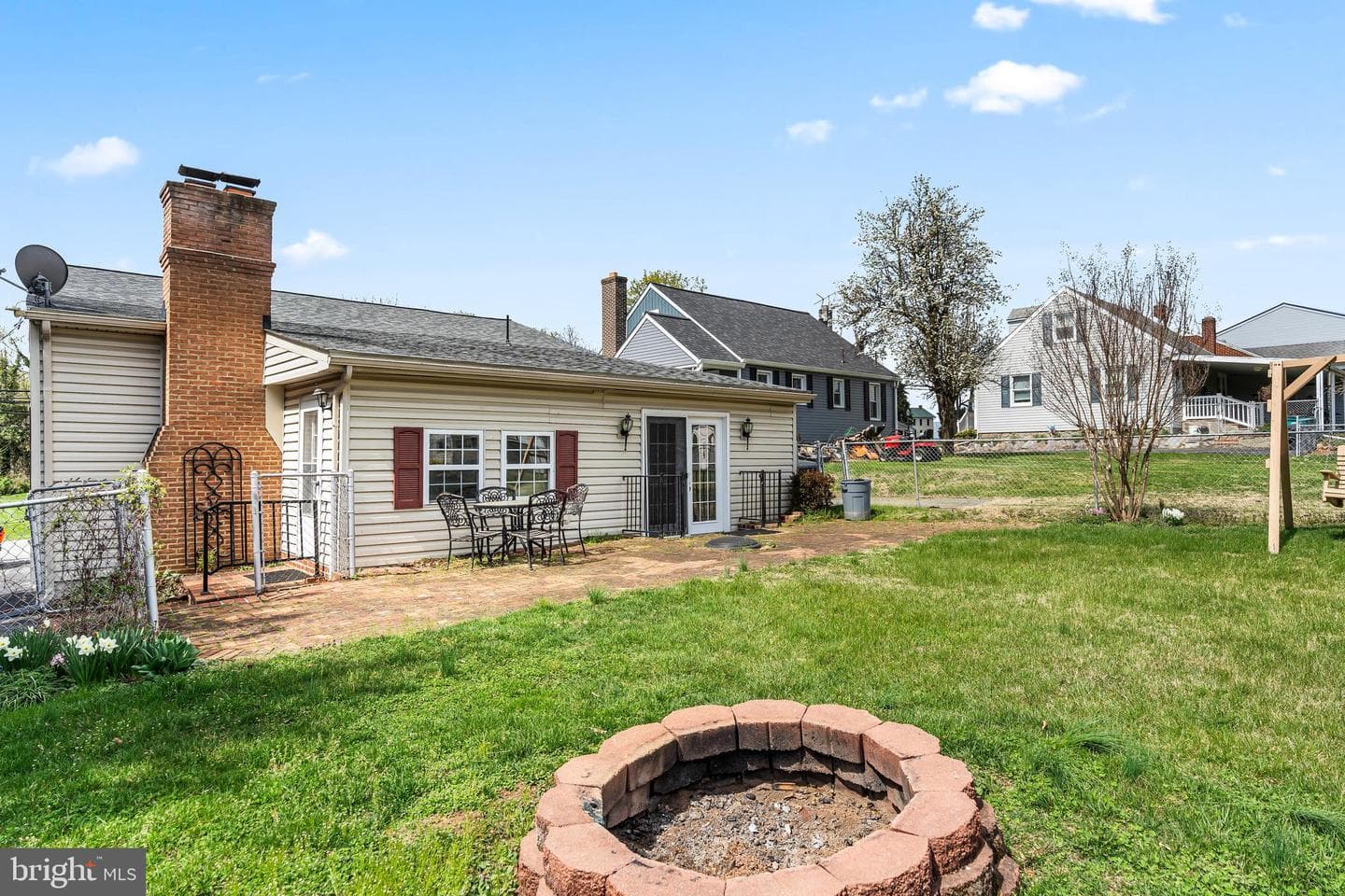 425 S Artizan Street photo 32