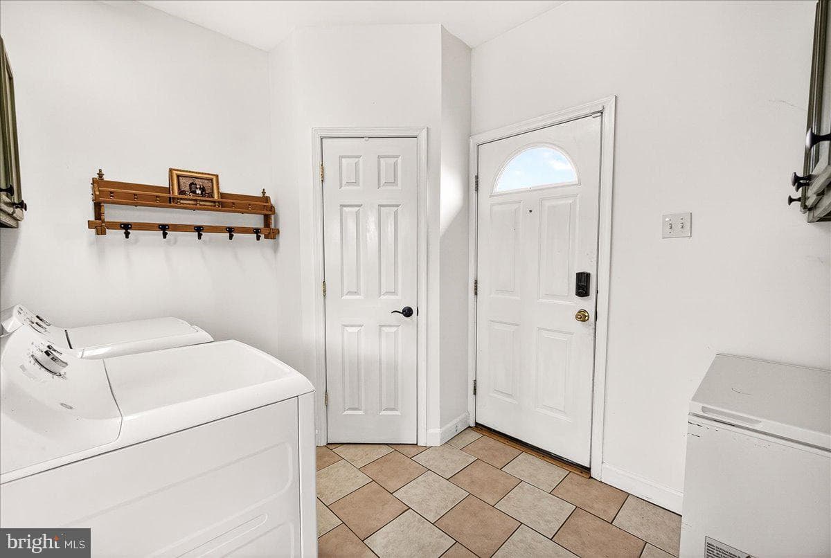 106 Harvard Road photo 27