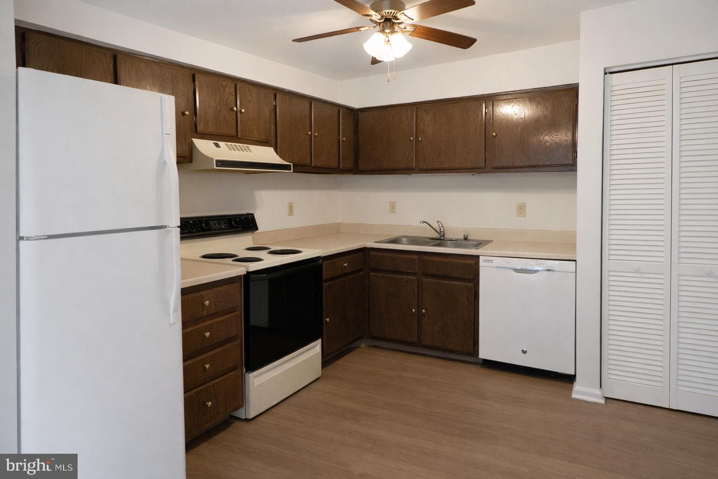 1034 Brinker Drive #202 photo 5