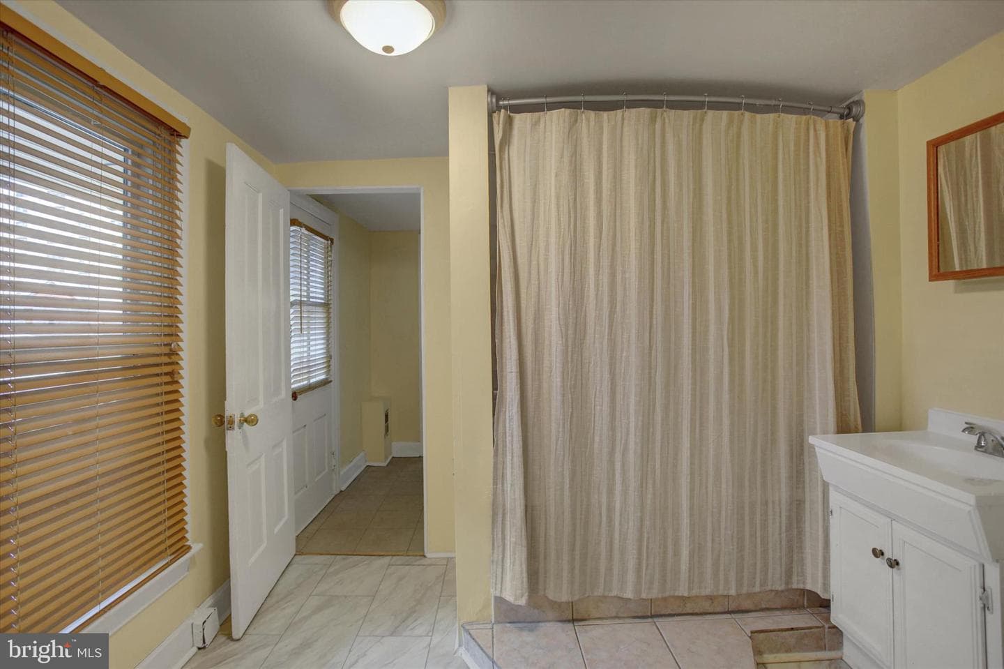 114 E Antietam Street E photo 17