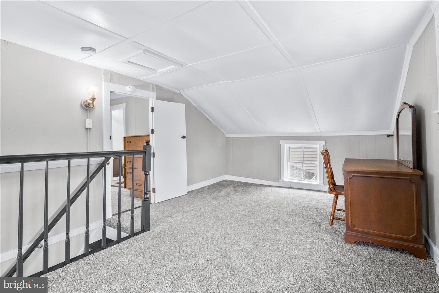 9611 Morning Glory Lane photo 30