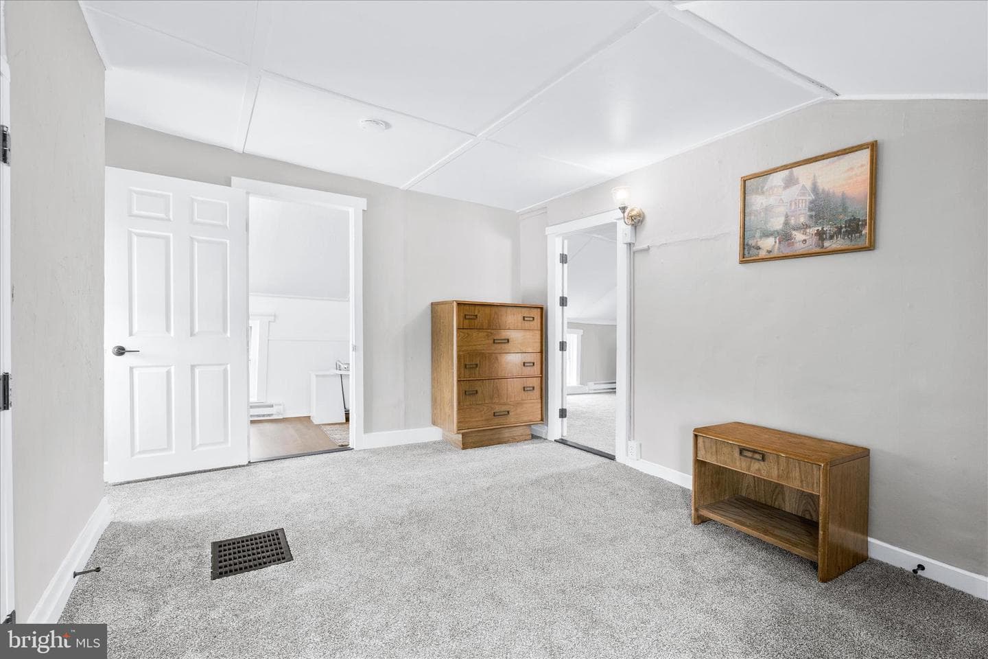 9611 Morning Glory Lane photo 32