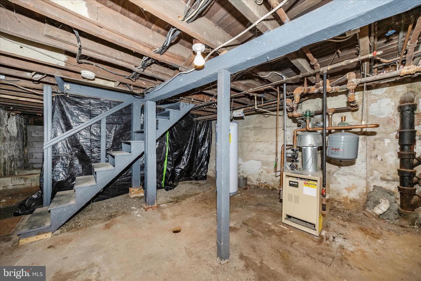 519 Summit Avenue photo 37