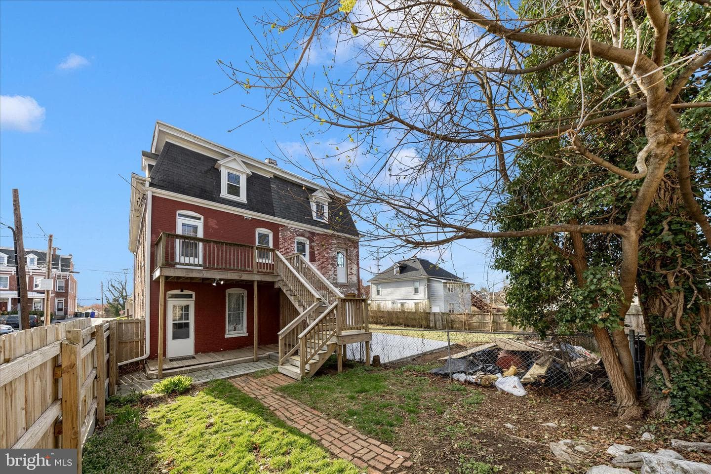 519 Summit Avenue photo 45