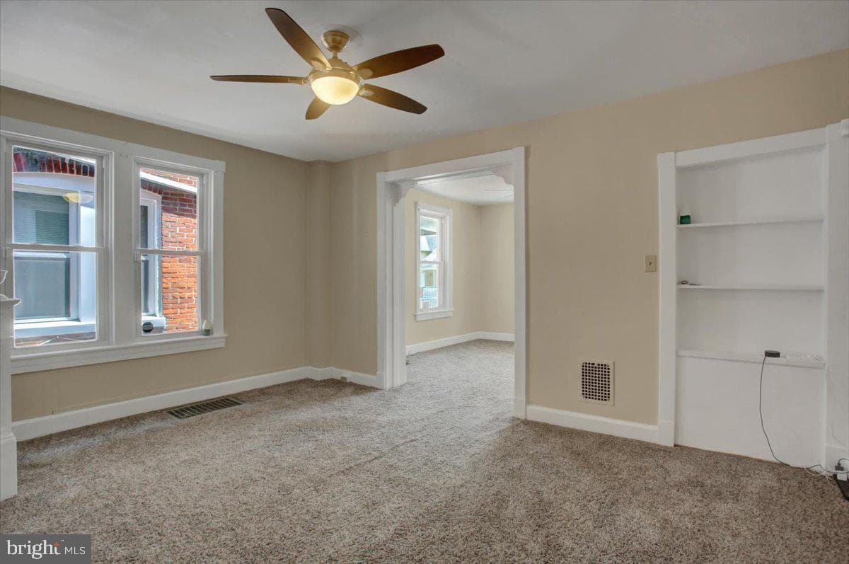 823 Mulberry Avenue photo 10