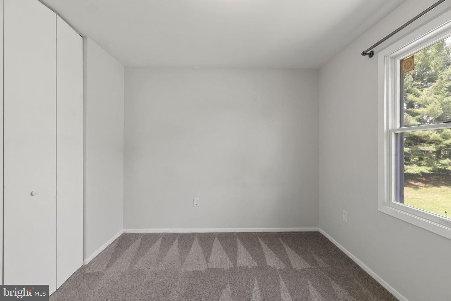 7726 Mcclellan Avenue photo 33