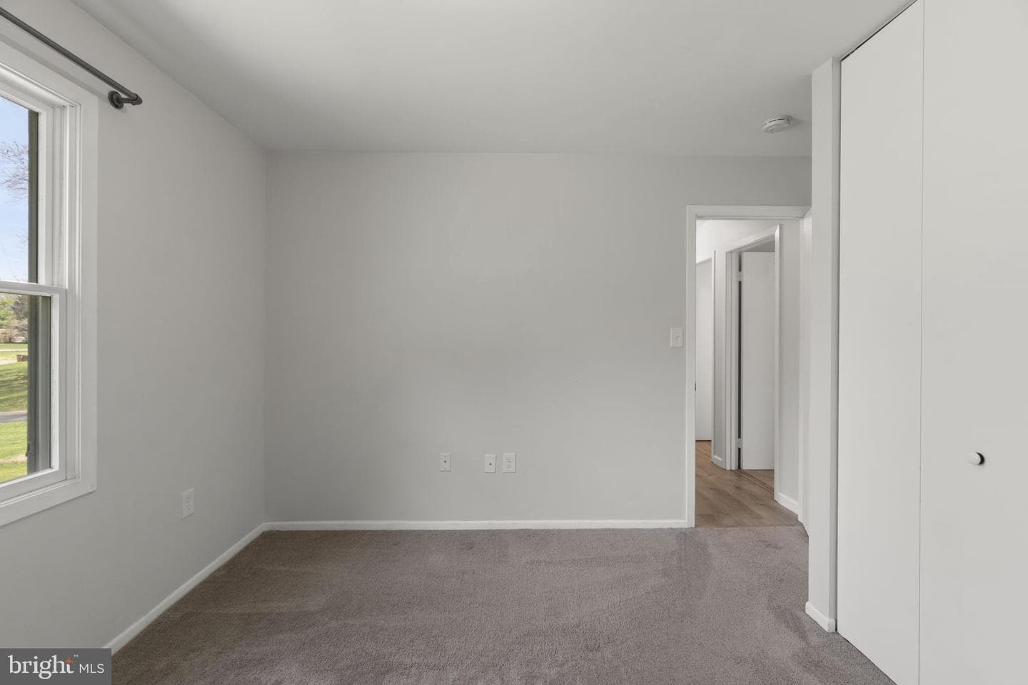 7726 Mcclellan Avenue photo 35