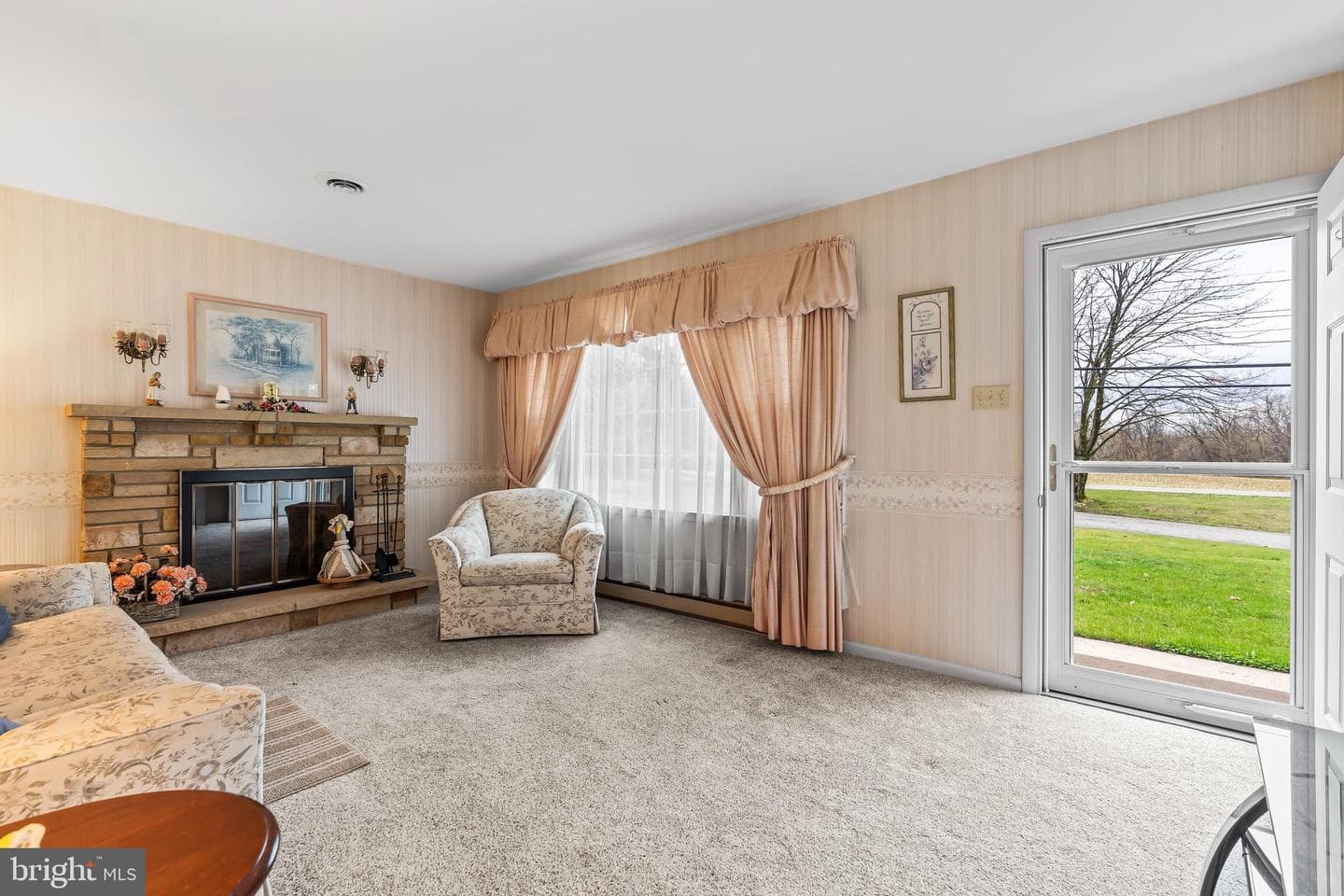 1404 Marshall Street photo 14