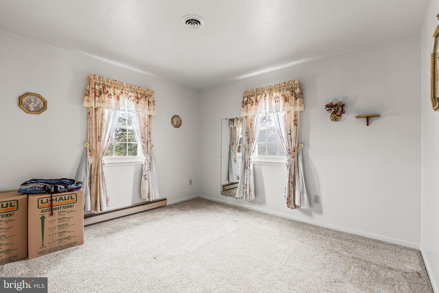 1404 Marshall Street photo 18