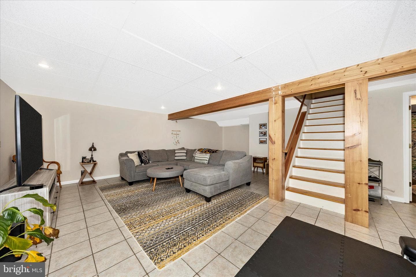 17006 Newcastle Court photo 25