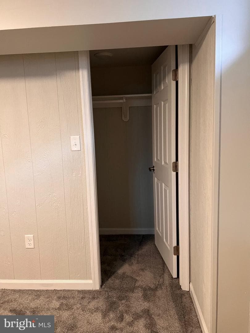 328 Bryan Place photo 19
